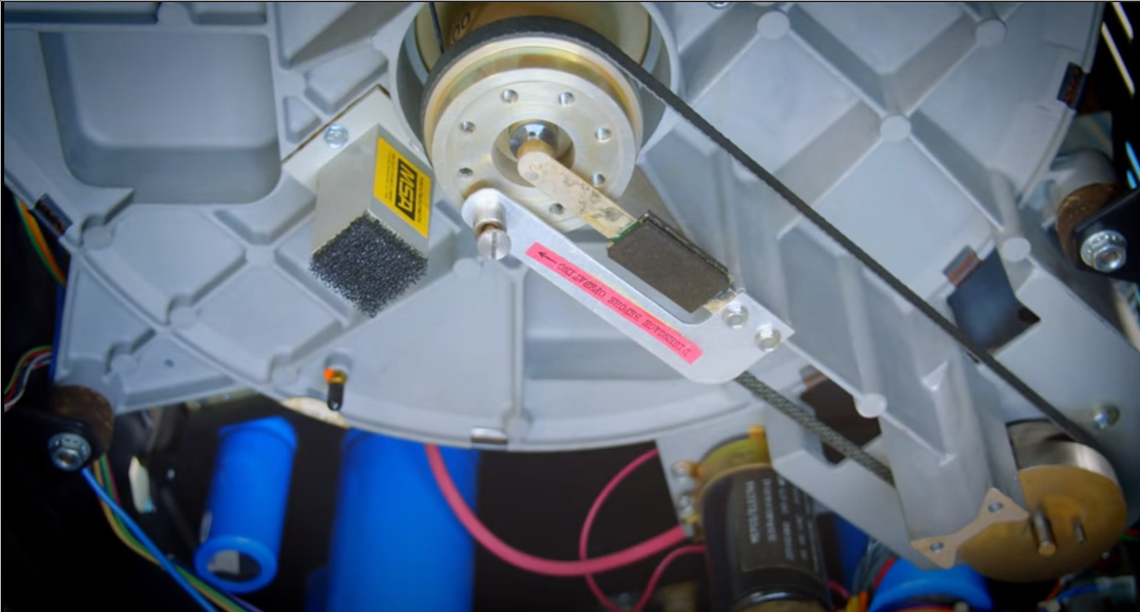 servers/tech-tangent 10MB HDD spindle lock.jpg